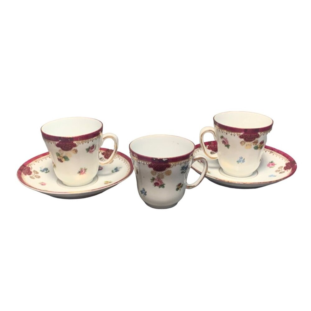 Victoria Austria Vintage Porcelain 3 Tea Cup & 2 Saucer Set